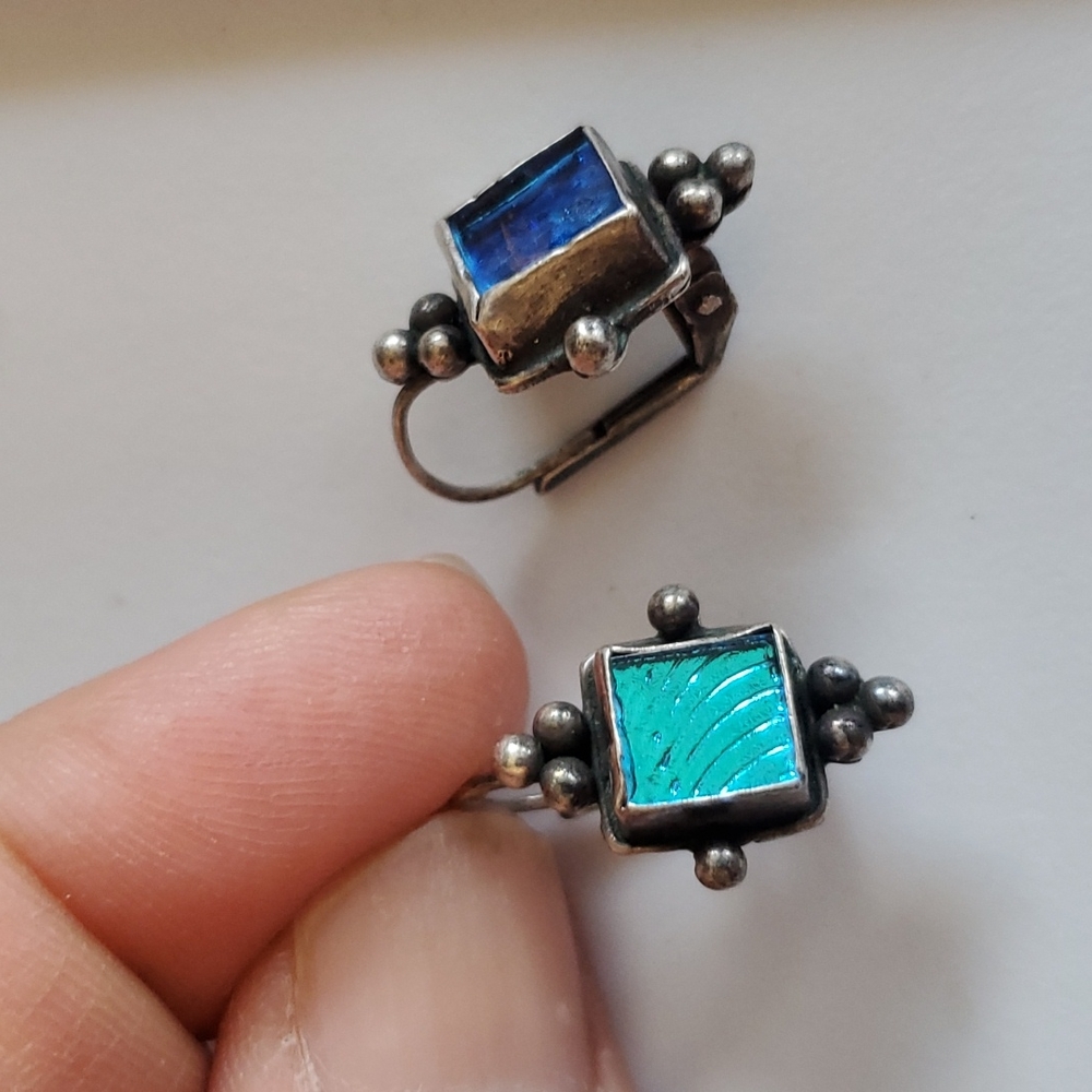 Vintage 925Sterling Silver Earrings.